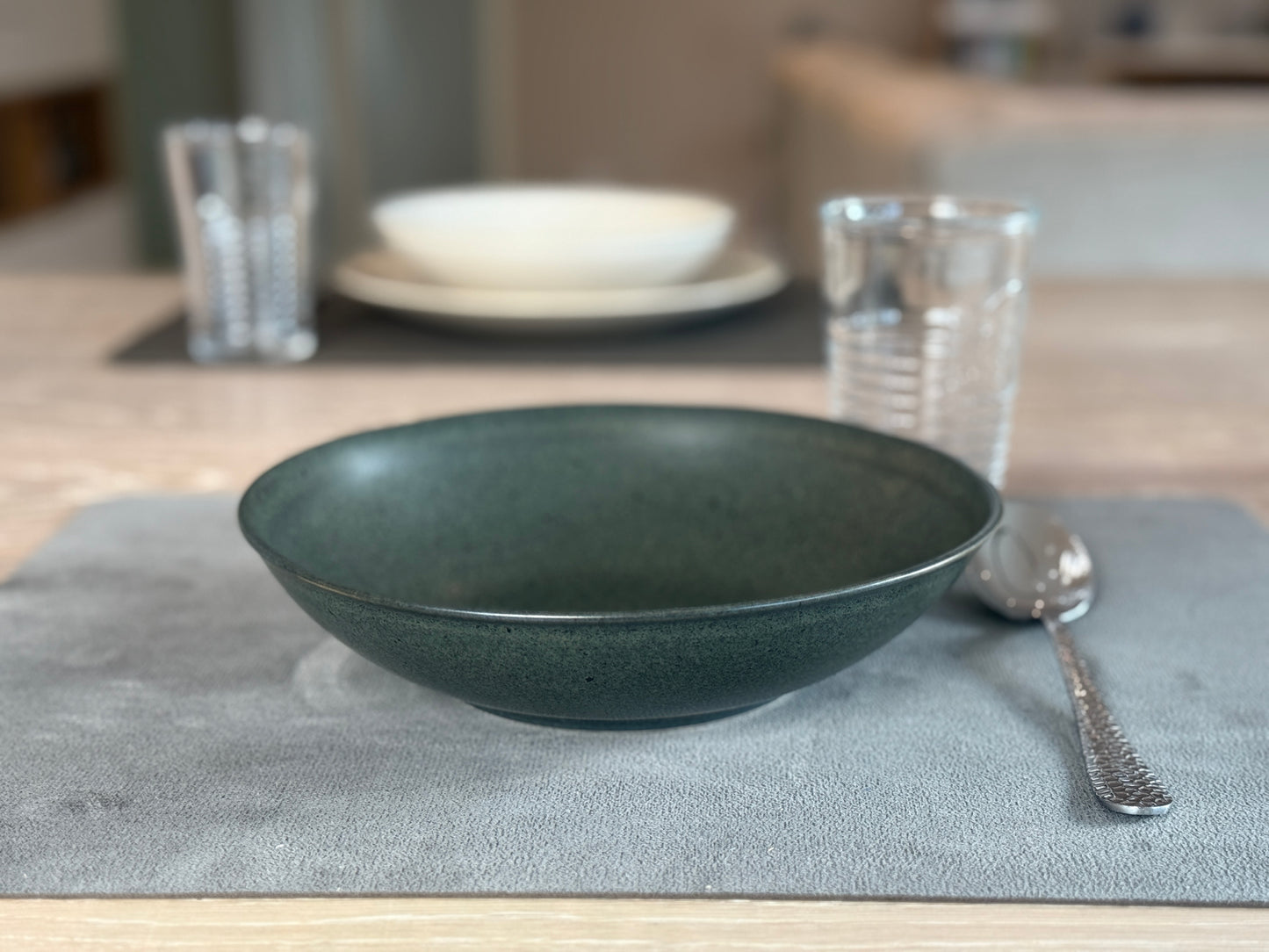 Pasta Bowl 22,5 cm - Preto E Puntos